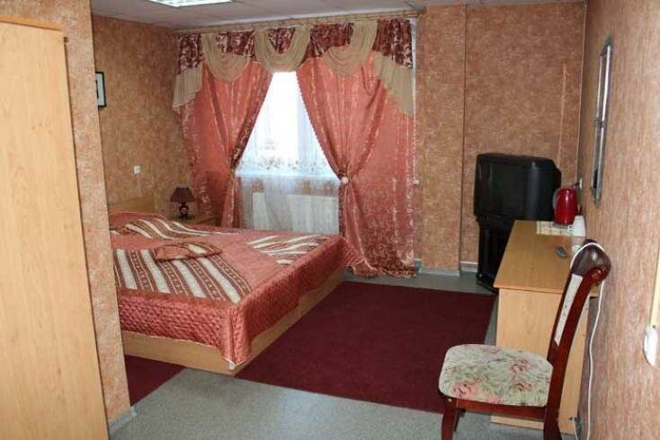 Комната стандарт с 1 двуспальной кроватью